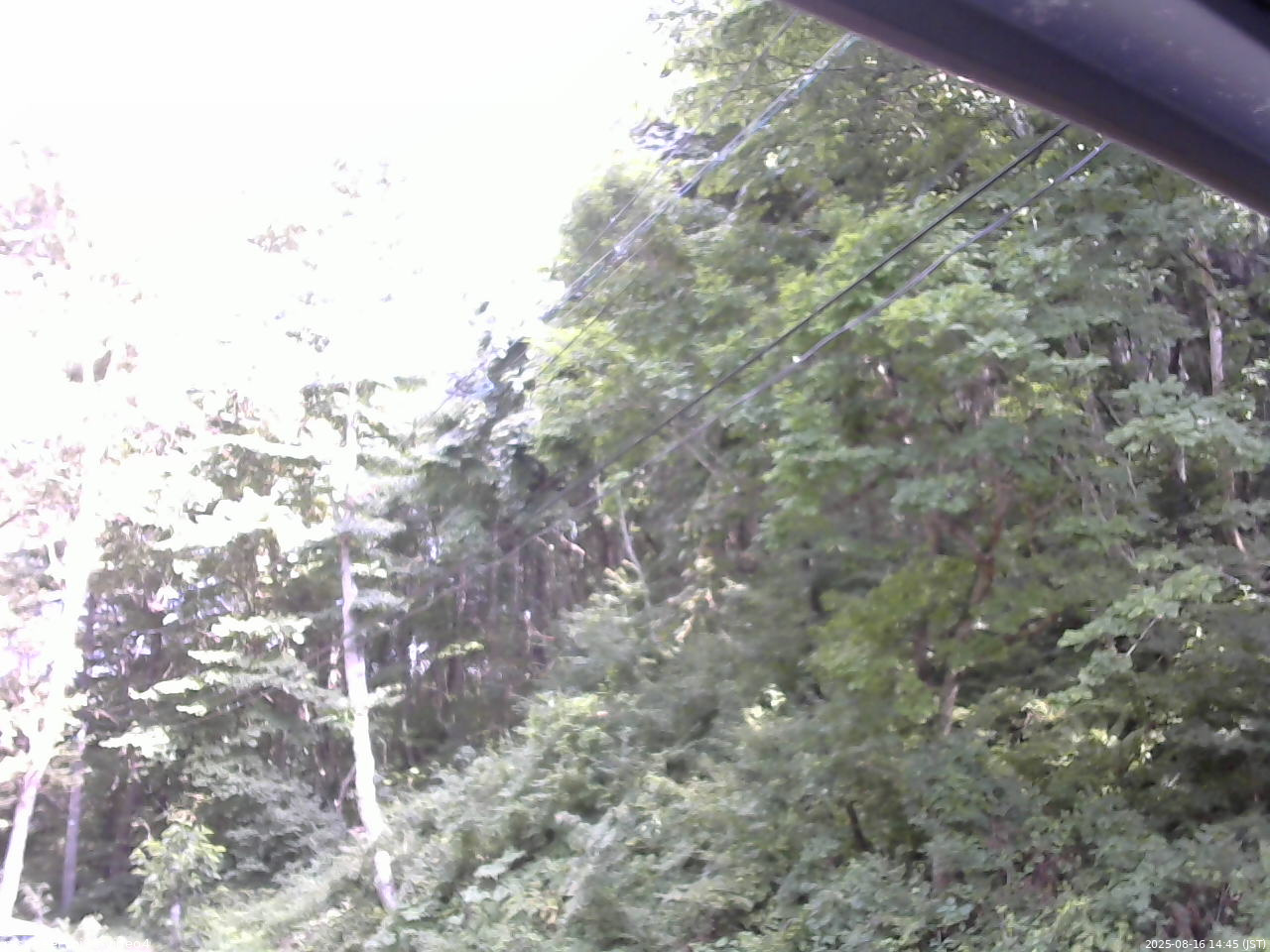 長野県菅平高原 ゆたか山荘 東側上空 2025/08/16 14:45