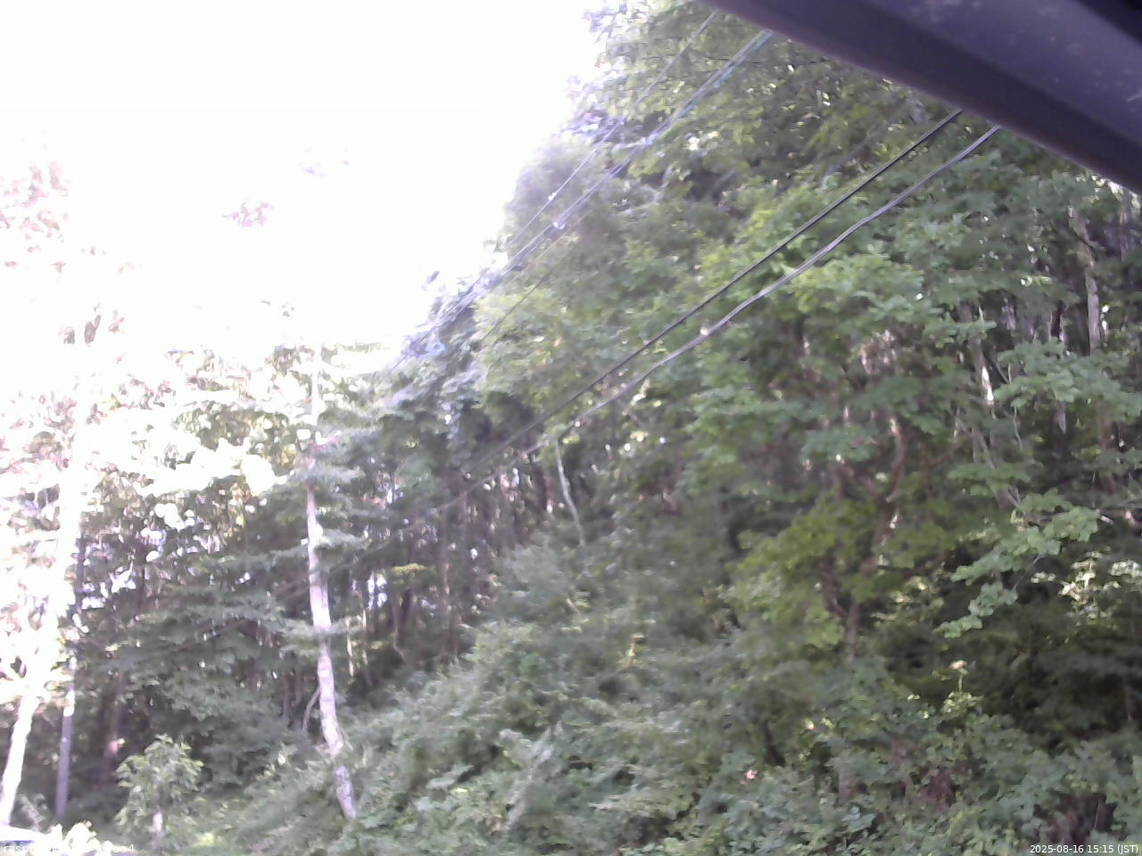 長野県菅平高原 ゆたか山荘 東側上空 2025/08/16 15:15