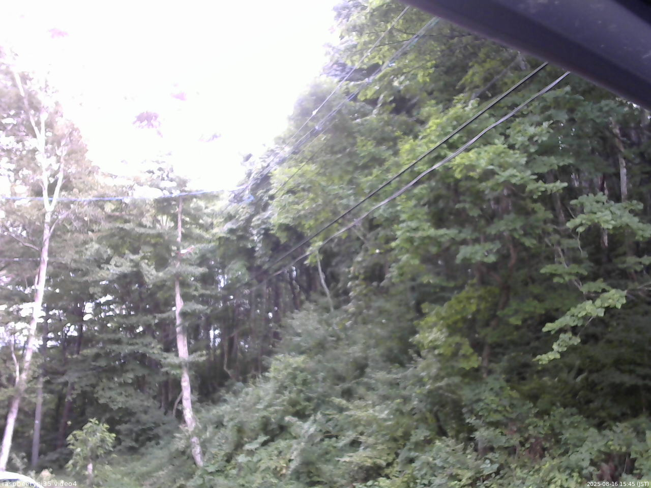 長野県菅平高原 ゆたか山荘 東側上空 2025/08/16 15:45