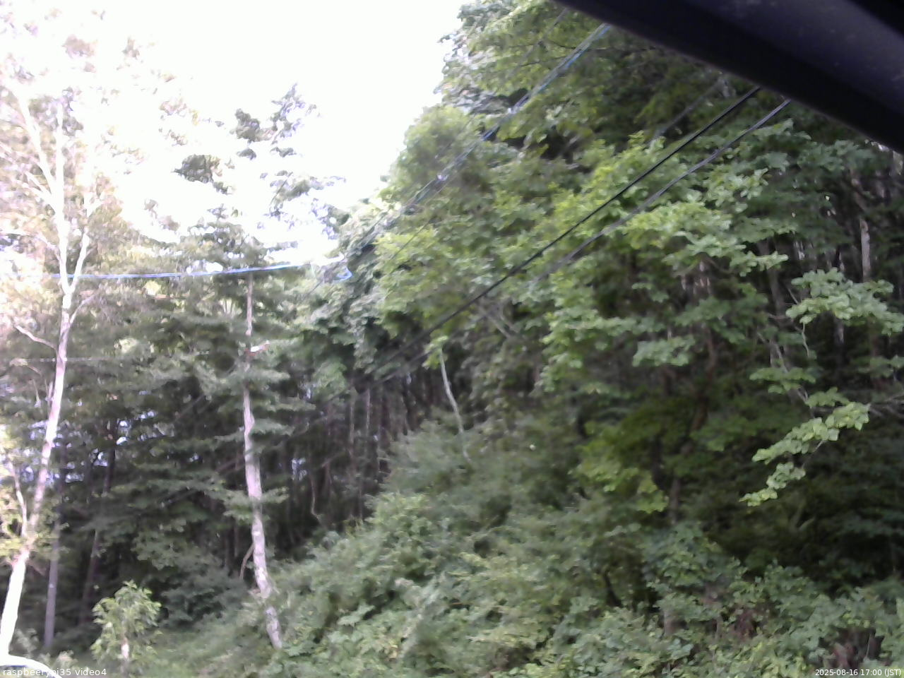 長野県菅平高原 ゆたか山荘 東側上空 2025/08/16 17:00