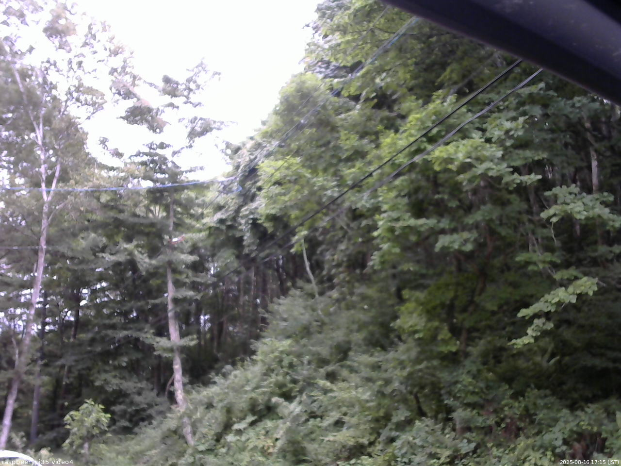 長野県菅平高原 ゆたか山荘 東側上空 2025/08/16 17:15