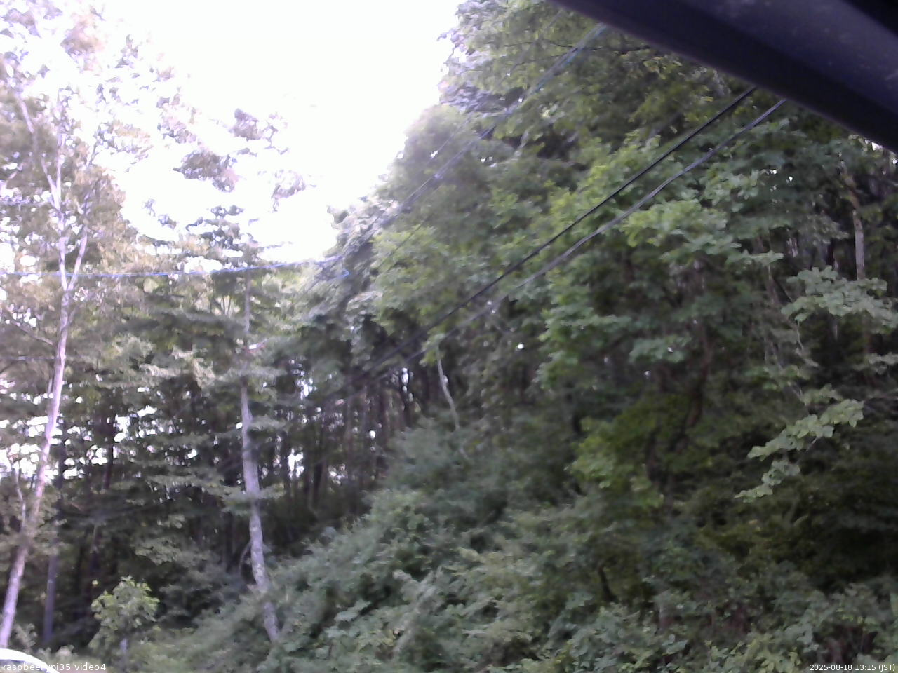 長野県菅平高原 ゆたか山荘 東側上空 2025/08/18 13:15
