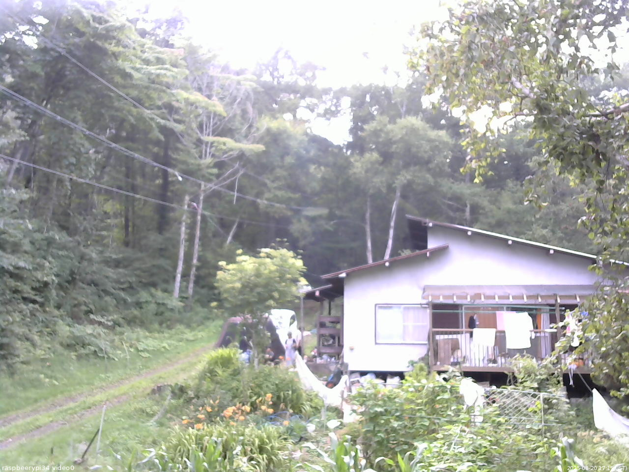 長野県菅平高原 ゆたか山荘 西側(坂上) 2025/08/20 17:15
