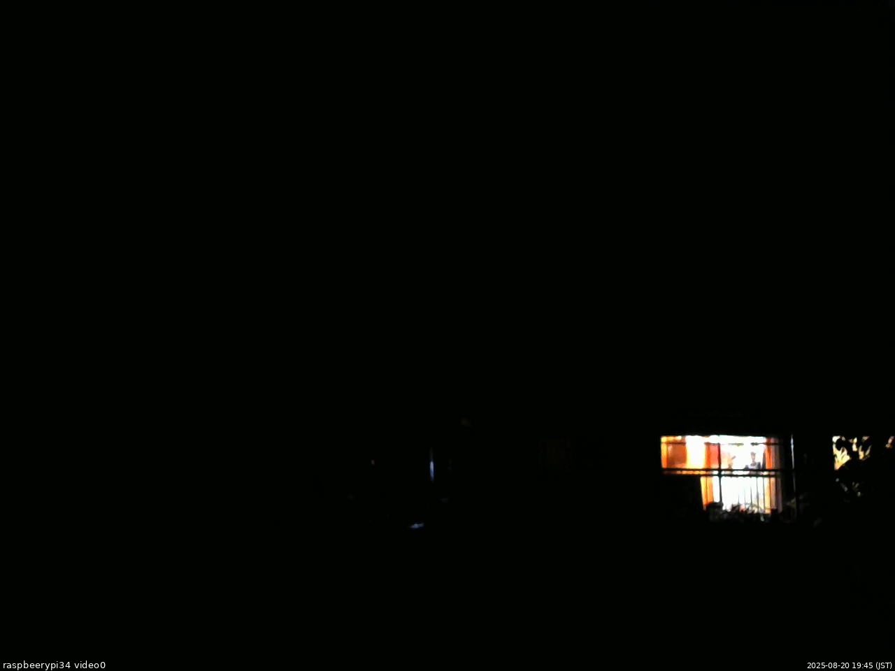 長野県菅平高原 ゆたか山荘 西側(坂上) 2025/08/20 19:45