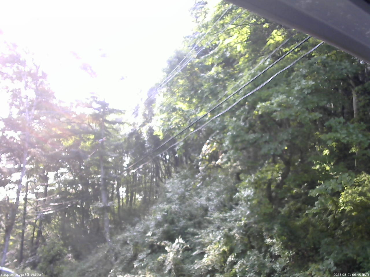長野県菅平高原 ゆたか山荘 東側上空 2025/08/21 06:45