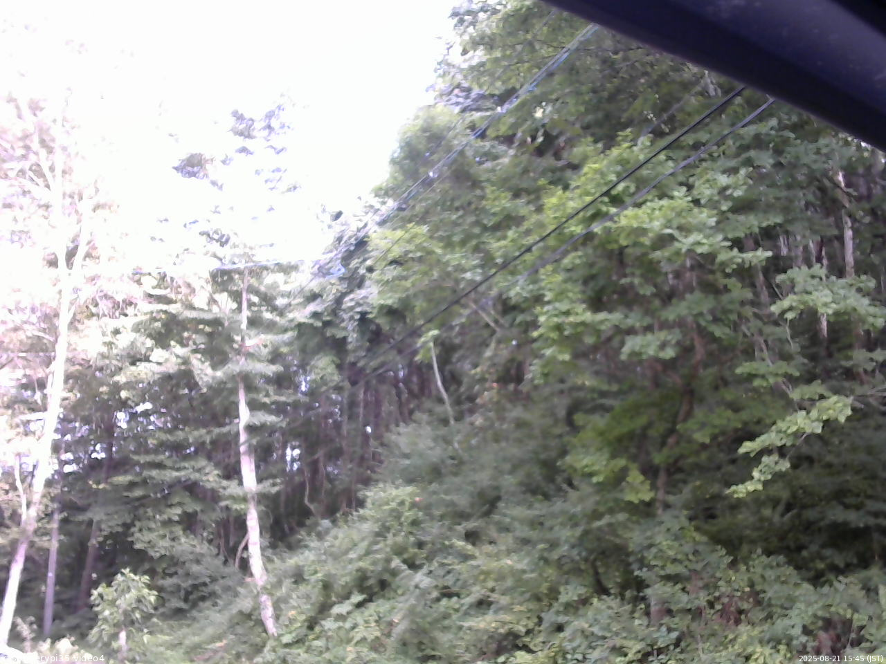 長野県菅平高原 ゆたか山荘 東側上空 2025/08/21 15:45