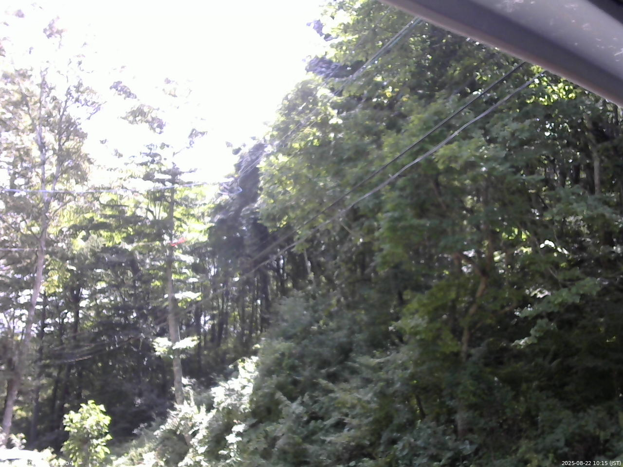 長野県菅平高原 ゆたか山荘 東側上空 2025/08/22 10:15