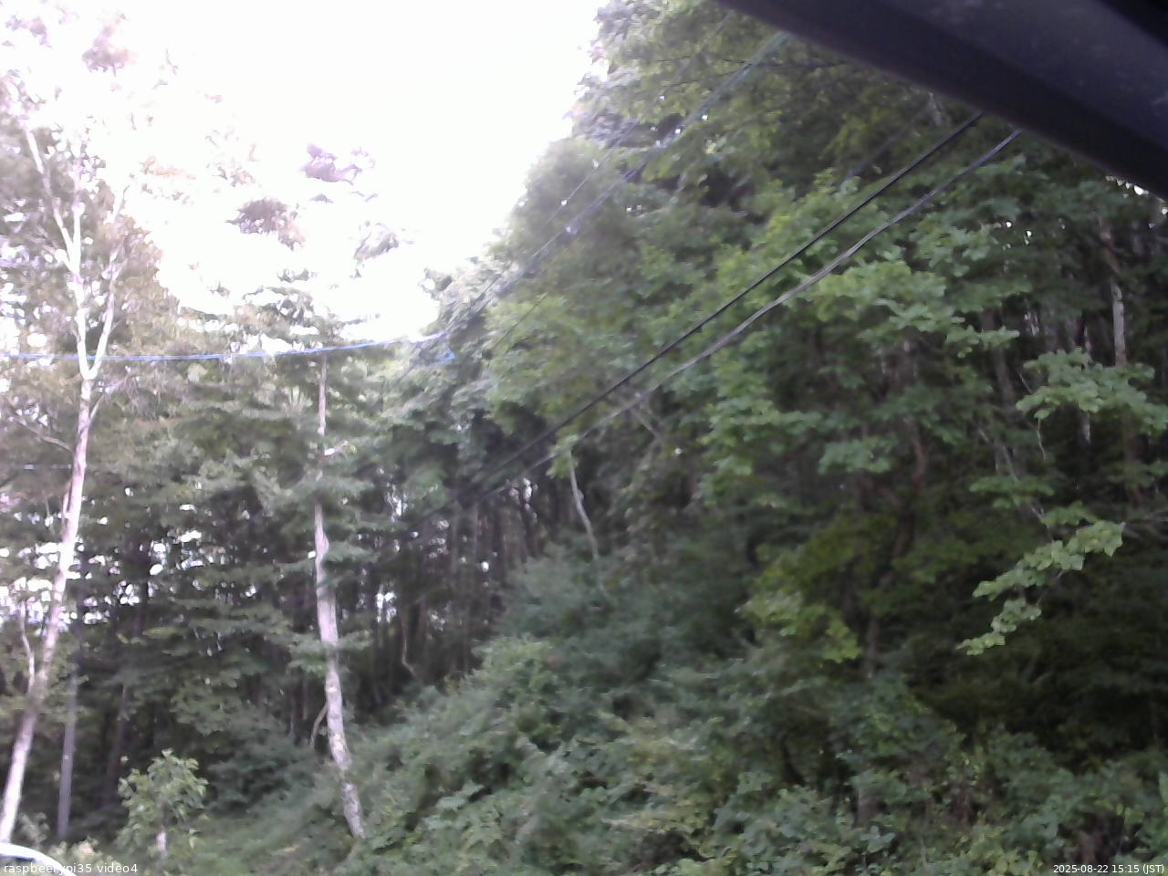 長野県菅平高原 ゆたか山荘 東側上空 2025/08/22 15:15