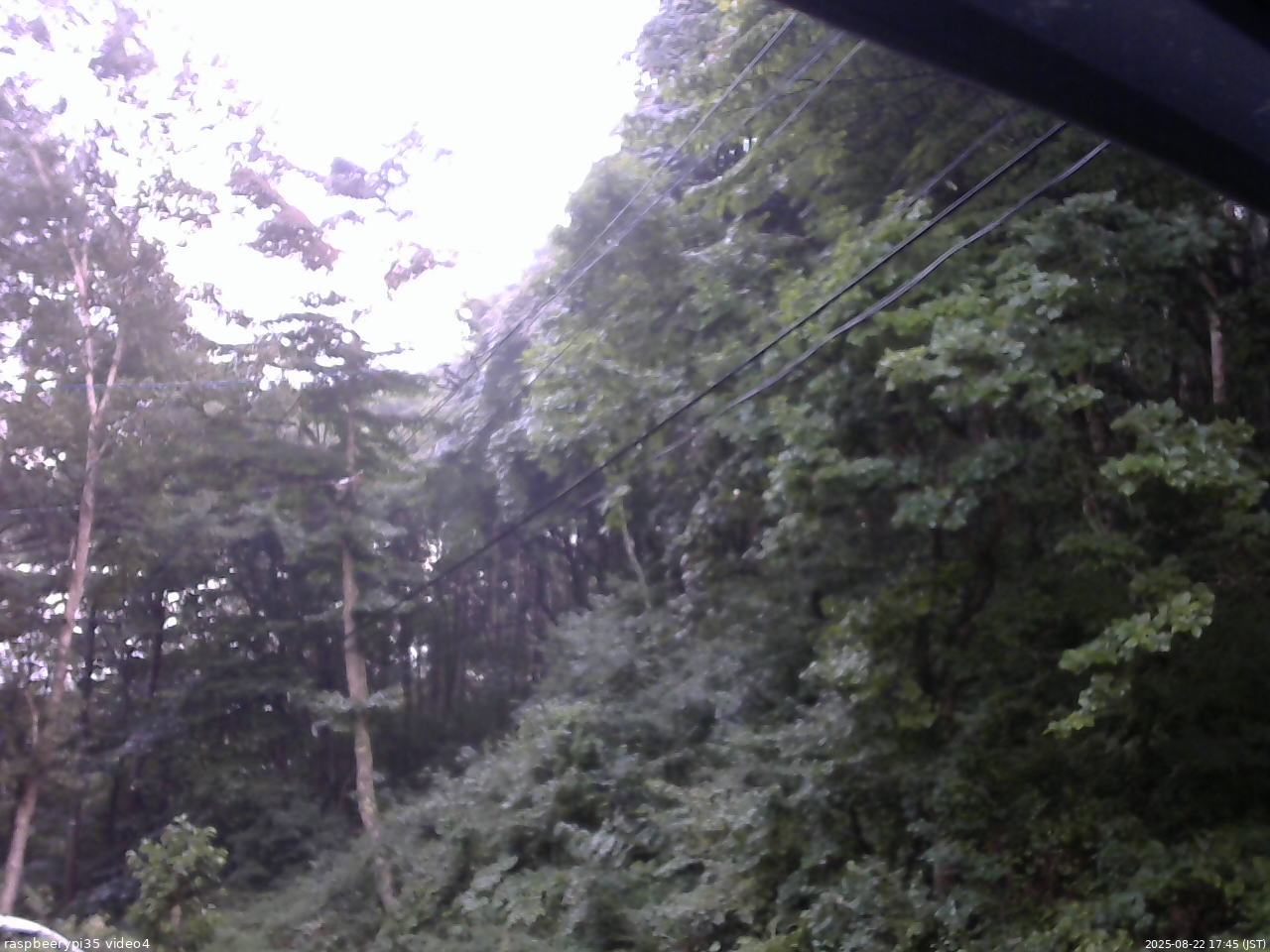長野県菅平高原 ゆたか山荘 東側上空 2025/08/22 17:45