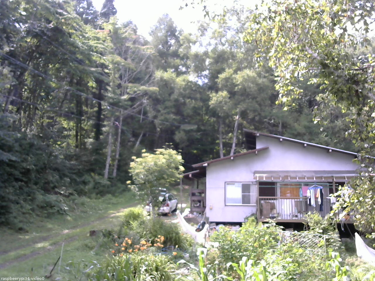 長野県菅平高原 ゆたか山荘 西側(坂上) 2025/08/23 13:15