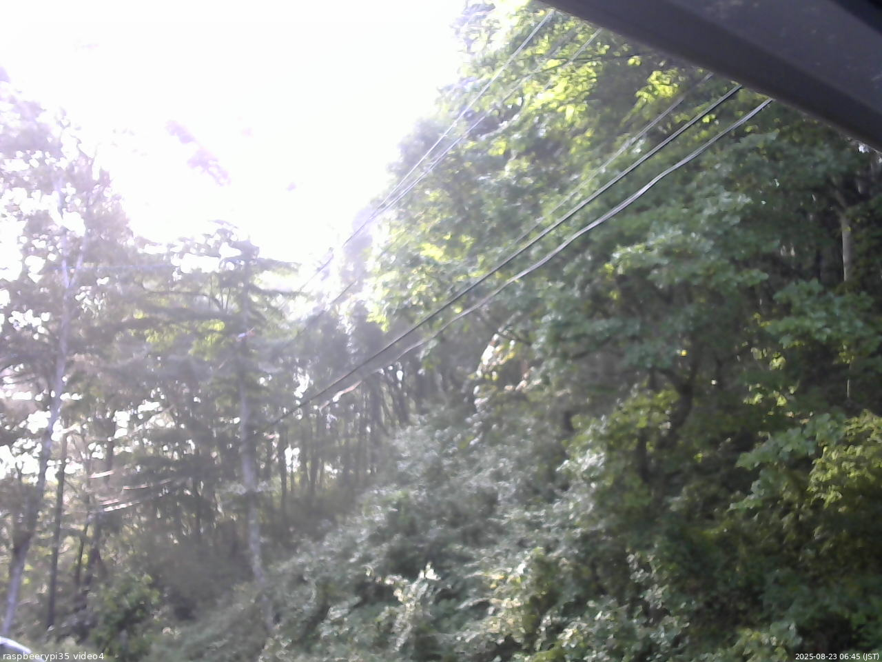 長野県菅平高原 ゆたか山荘 東側上空 2025/08/23 06:45