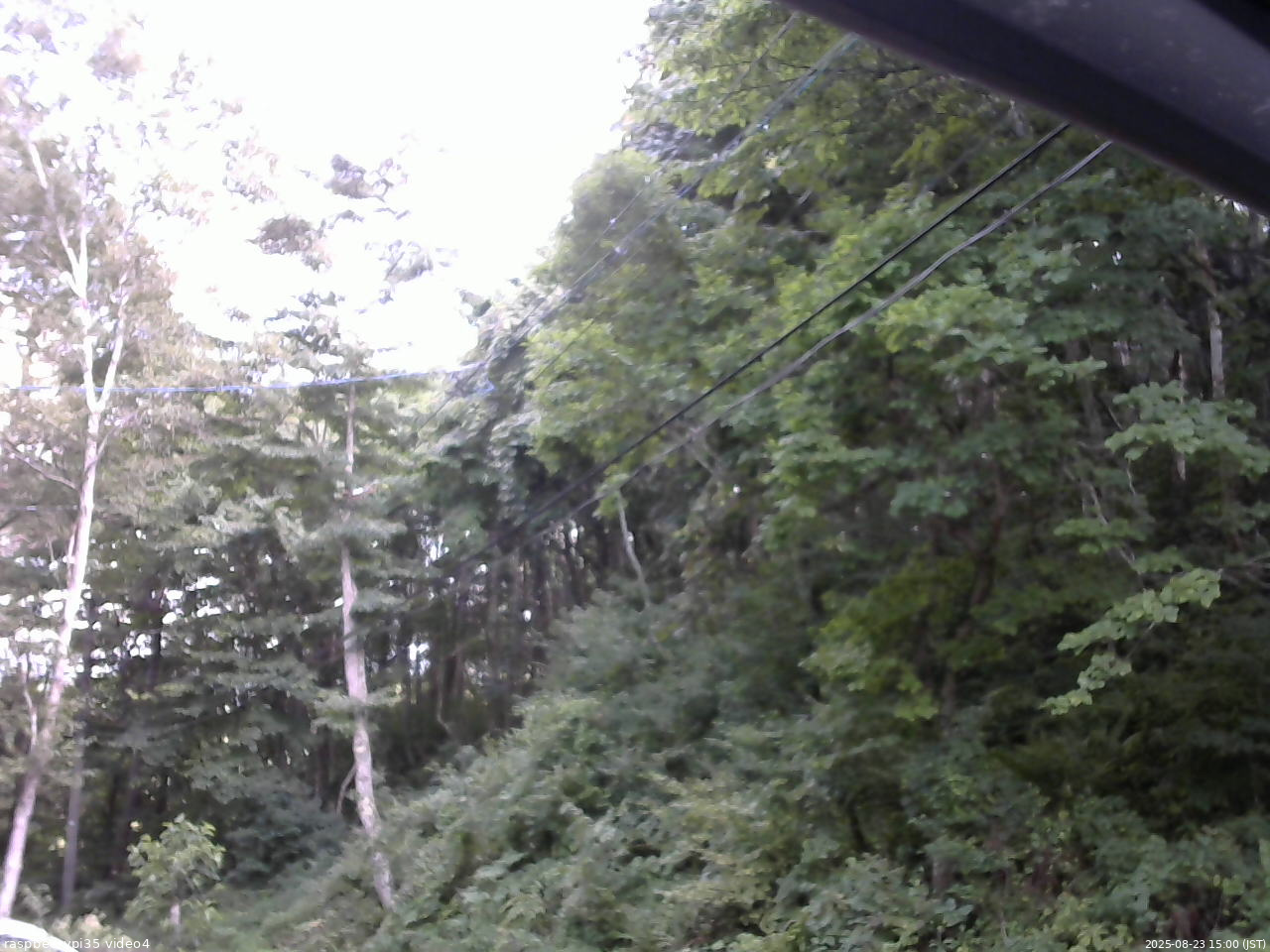 長野県菅平高原 ゆたか山荘 東側上空 2025/08/23 15:00
