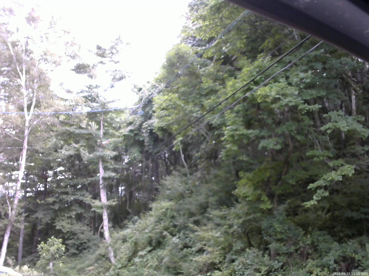 長野県菅平高原 ゆたか山荘 東側上空 2025/08/23 15:15