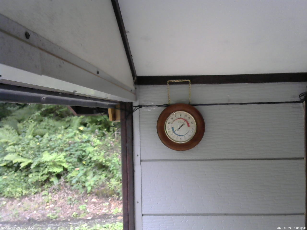 長野県菅平高原 ゆたか山荘 温度計 2025/08/24 10:00