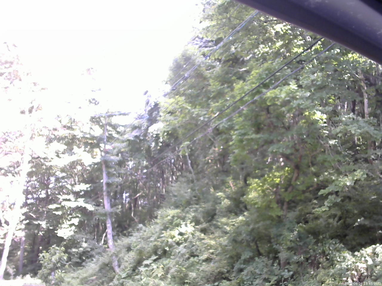 長野県菅平高原 ゆたか山荘 東側上空 2025/08/24 13:45