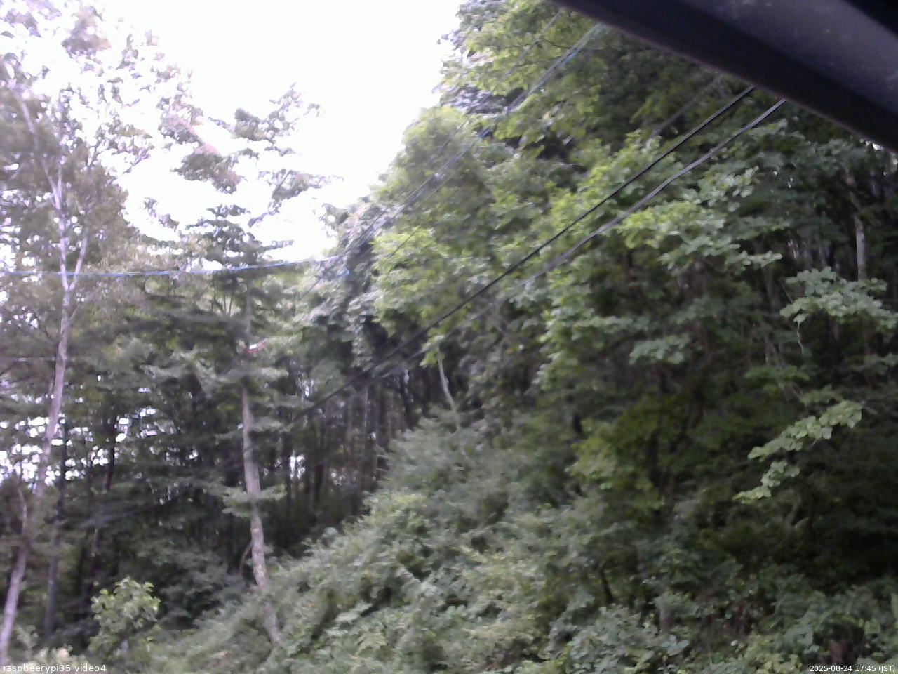 長野県菅平高原 ゆたか山荘 東側上空 2025/08/24 17:45