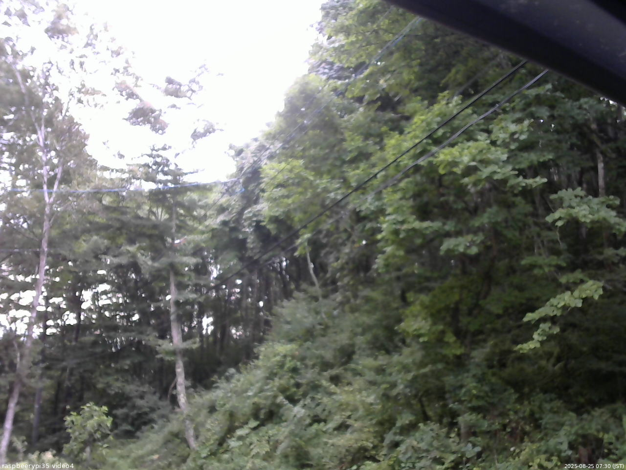 長野県菅平高原 ゆたか山荘 東側上空 2025/08/25 07:30