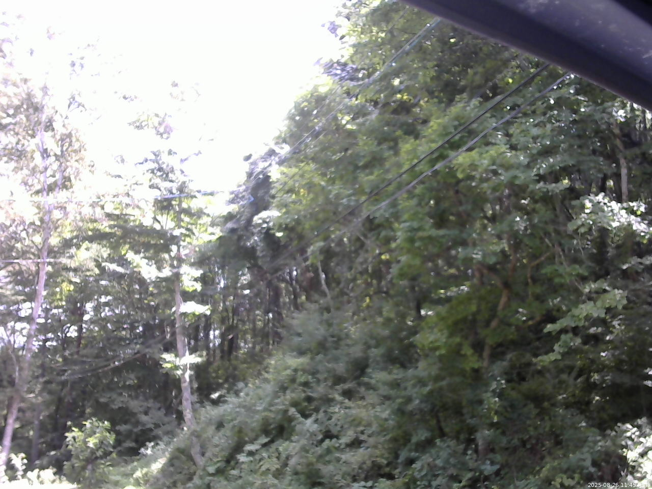長野県菅平高原 ゆたか山荘 東側上空 2025/08/26 11:45