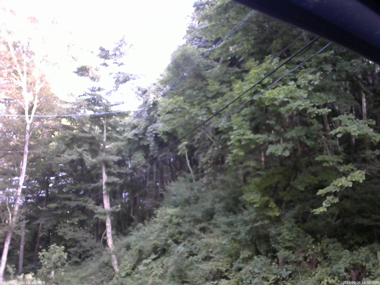長野県菅平高原 ゆたか山荘 東側上空 2025/08/26 16:30