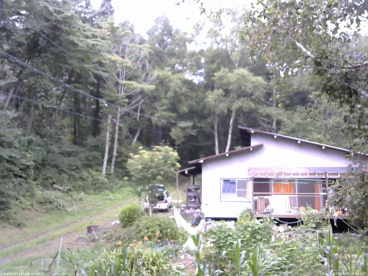 長野県菅平高原 ゆたか山荘 西側(坂上) 2025/08/27 13:45