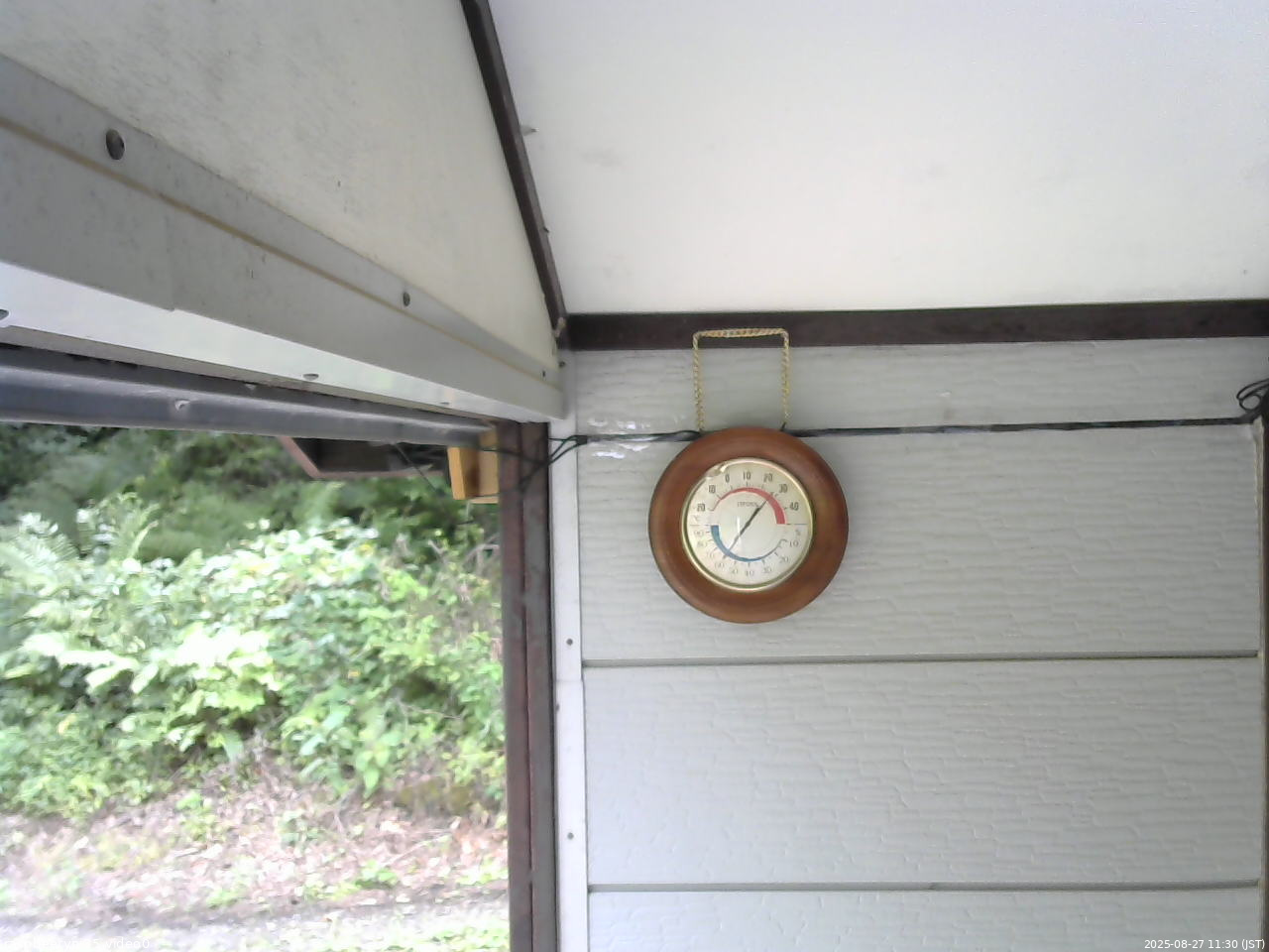 長野県菅平高原 ゆたか山荘 温度計 2025/08/27 11:30