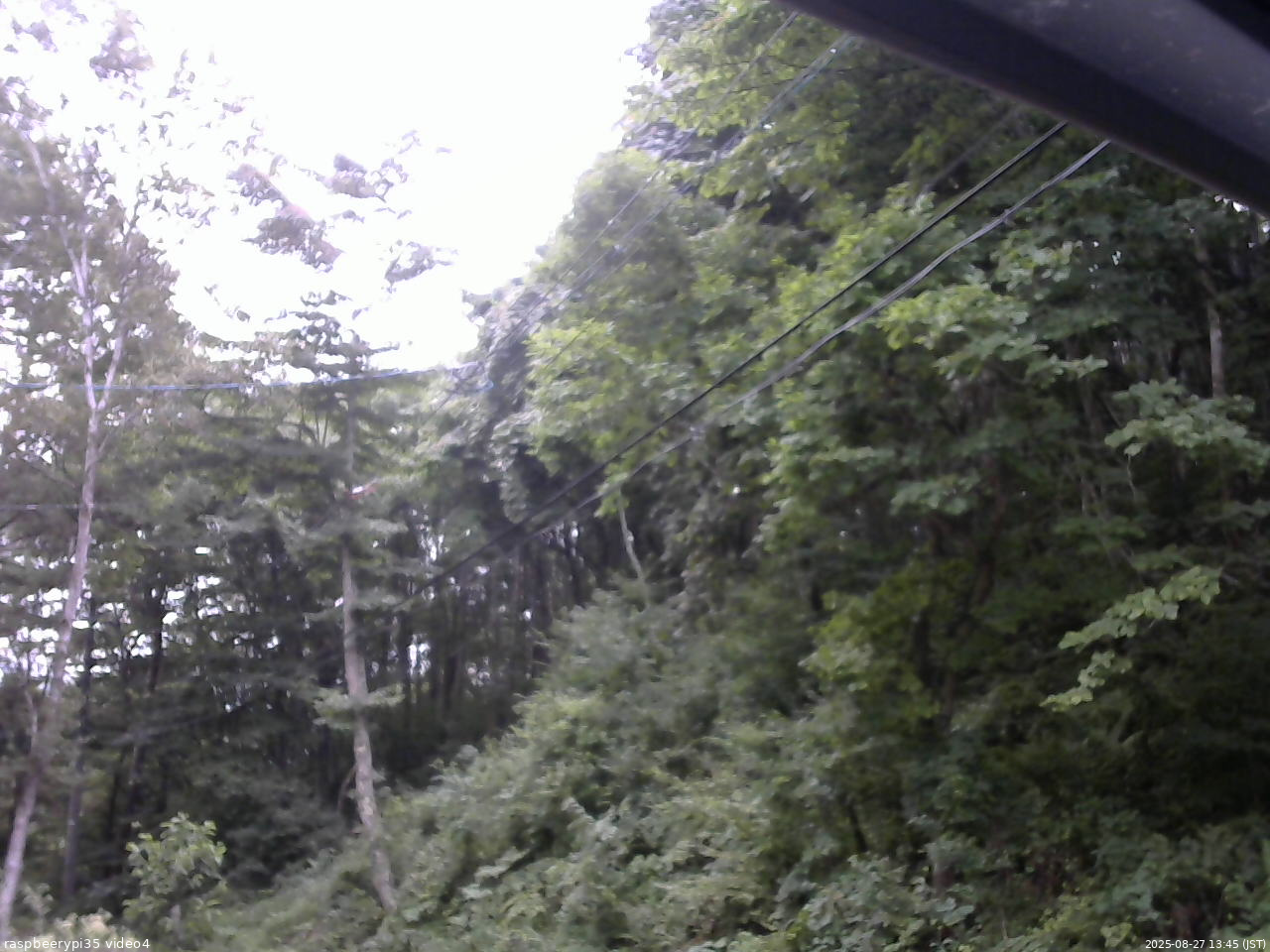 長野県菅平高原 ゆたか山荘 東側上空 2025/08/27 13:45