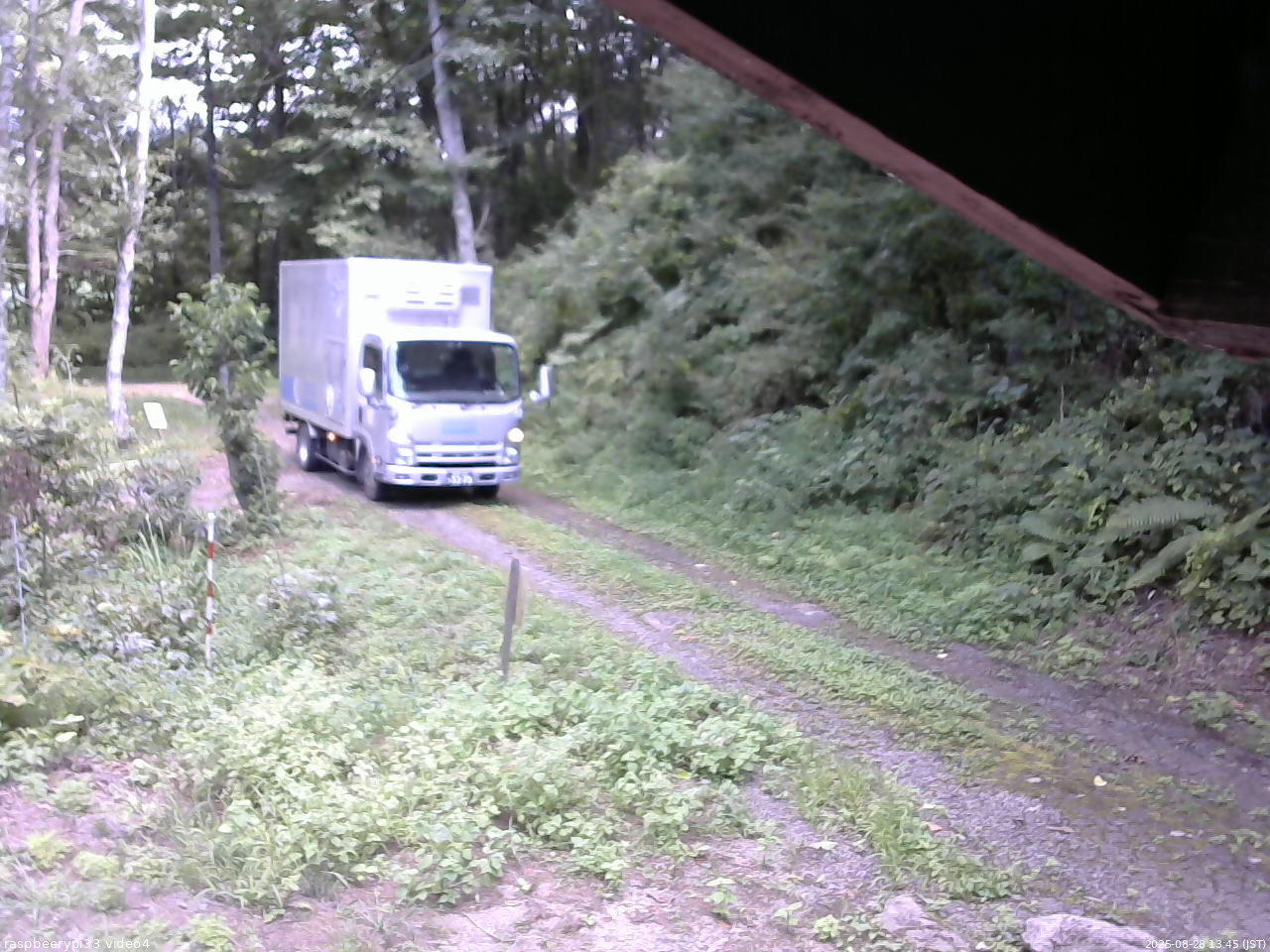 長野県菅平高原 ゆたか山荘 東側(坂下) 2025/08/28 13:45