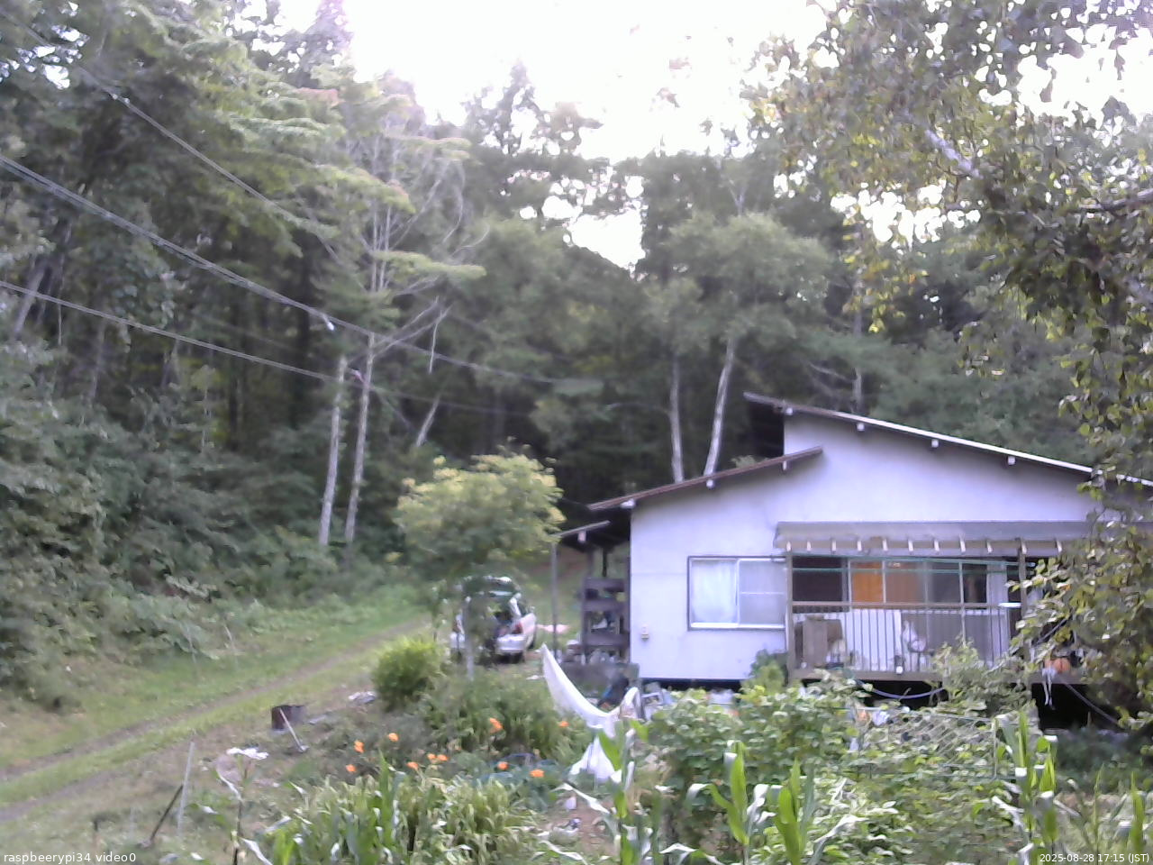 長野県菅平高原 ゆたか山荘 西側(坂上) 2025/08/28 17:15