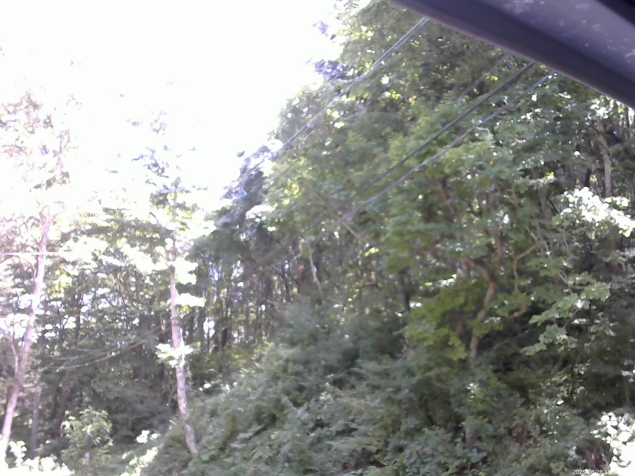 長野県菅平高原 ゆたか山荘 東側上空 2025/08/28 11:45