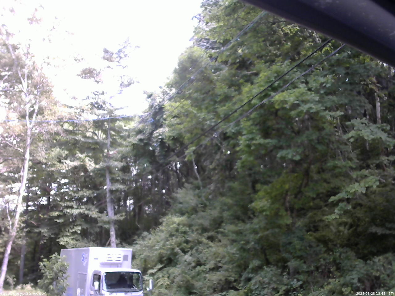 長野県菅平高原 ゆたか山荘 東側上空 2025/08/28 13:45
