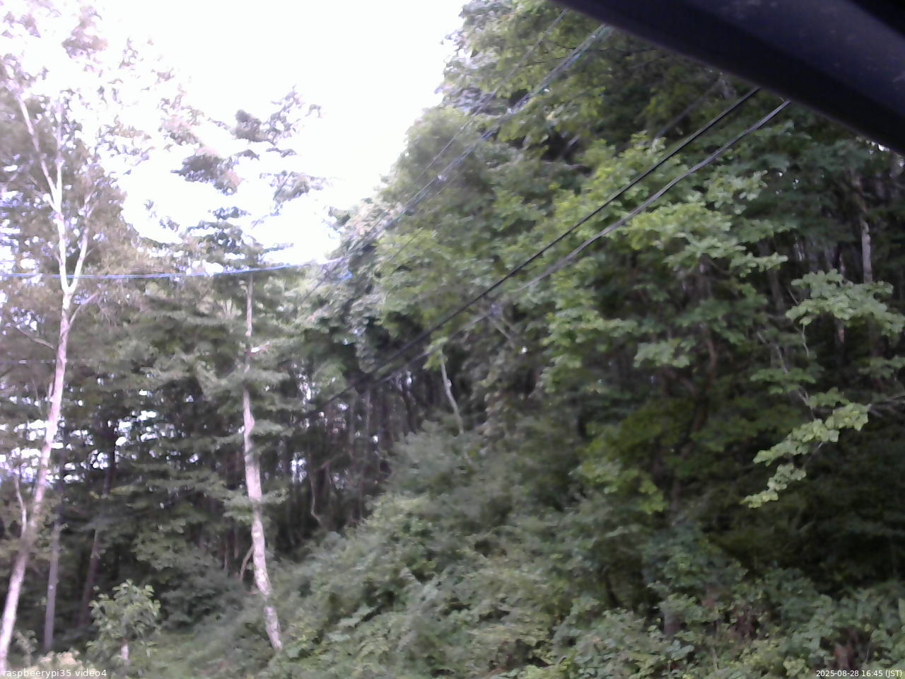 長野県菅平高原 ゆたか山荘 東側上空 2025/08/28 16:45
