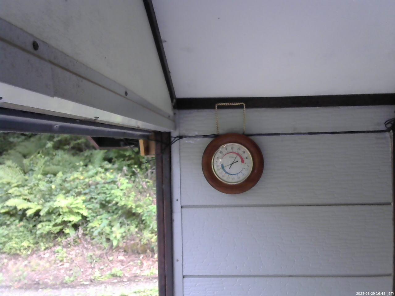 長野県菅平高原 ゆたか山荘 温度計 2025/08/29 16:45