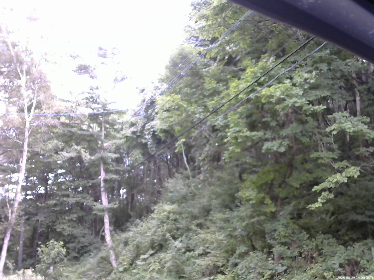 長野県菅平高原 ゆたか山荘 東側上空 2025/08/29 14:00
