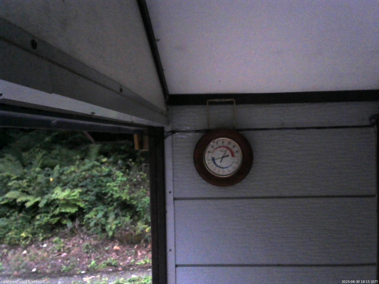 長野県菅平高原 ゆたか山荘 温度計 2025/08/30 18:15