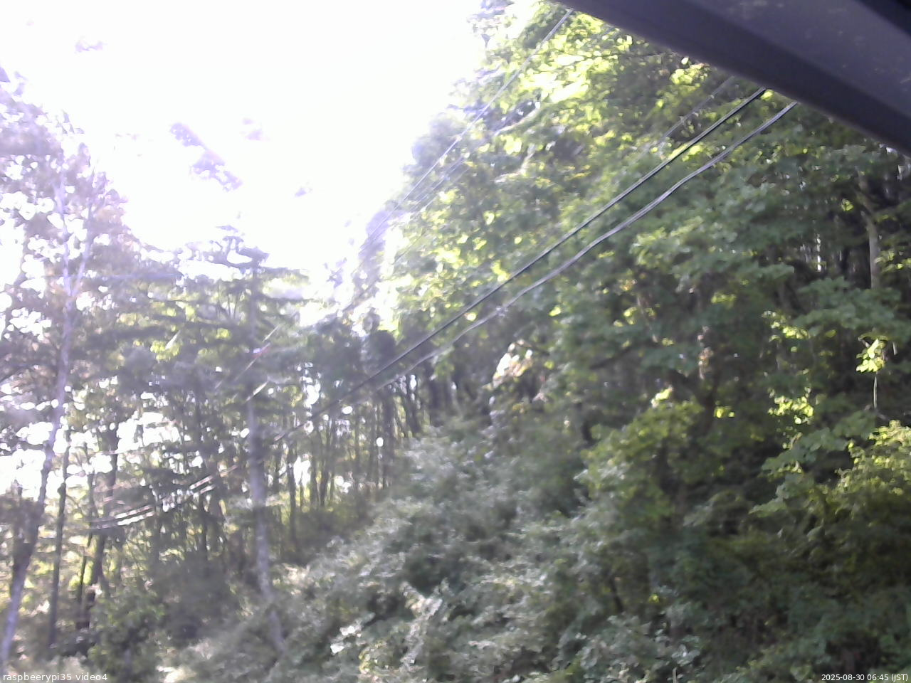 長野県菅平高原 ゆたか山荘 東側上空 2025/08/30 06:45