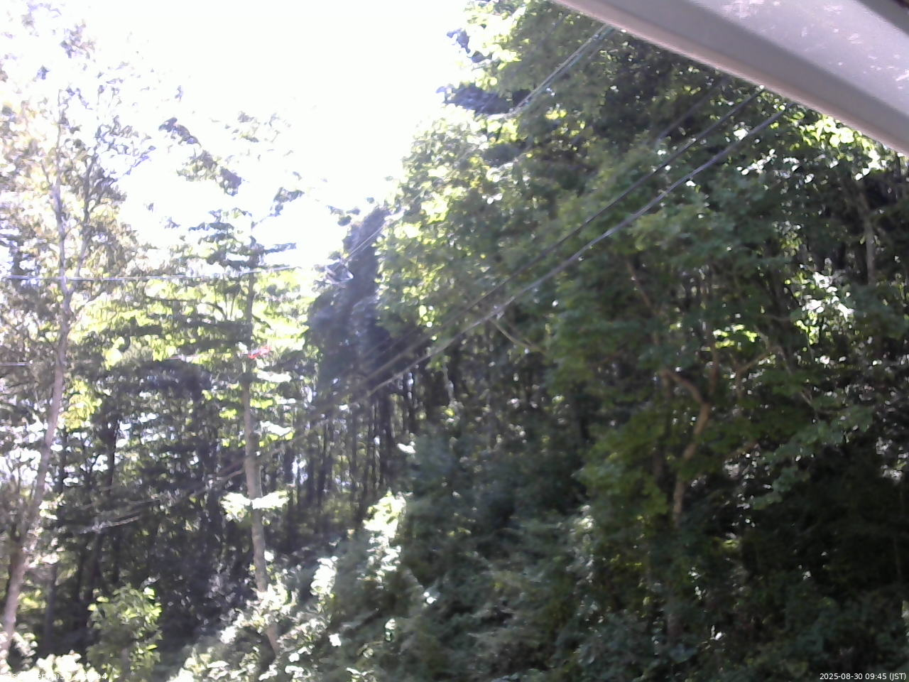 長野県菅平高原 ゆたか山荘 東側上空 2025/08/30 09:45