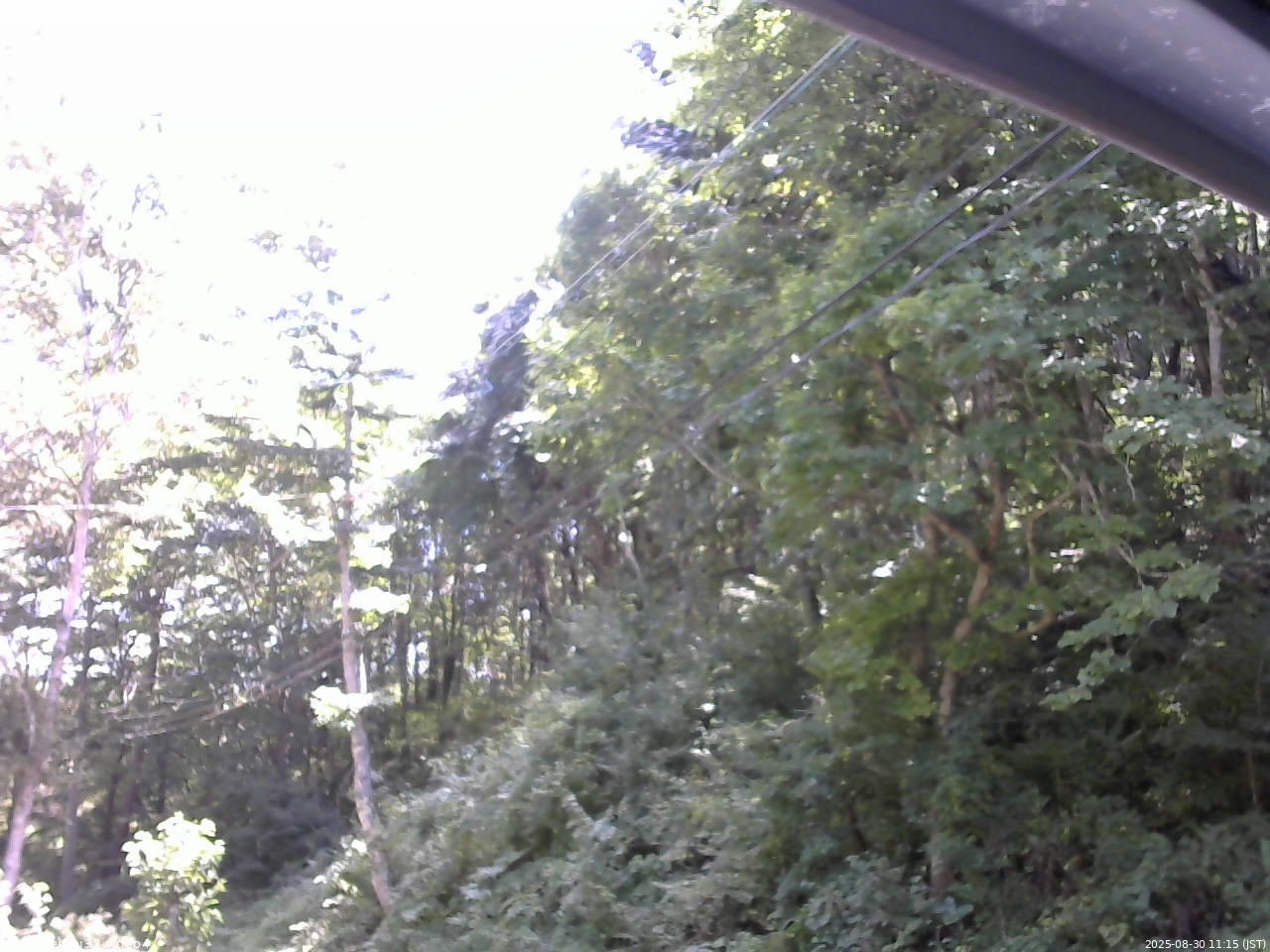 長野県菅平高原 ゆたか山荘 東側上空 2025/08/30 11:15