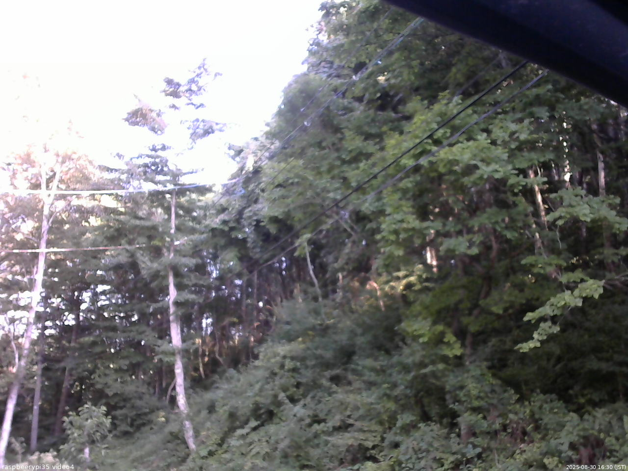 長野県菅平高原 ゆたか山荘 東側上空 2025/08/30 16:30
