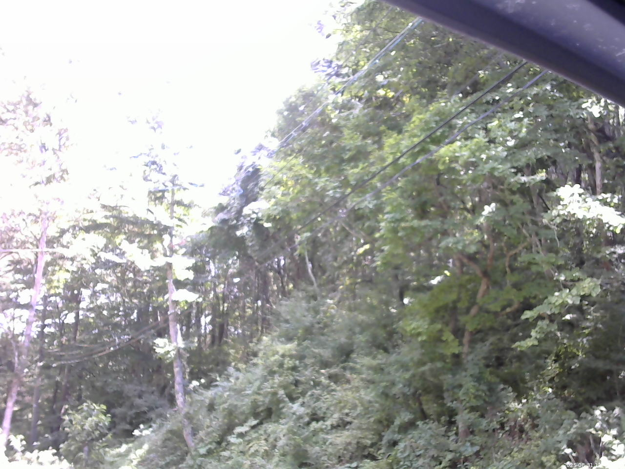 長野県菅平高原 ゆたか山荘 東側上空 2025/08/31 11:45