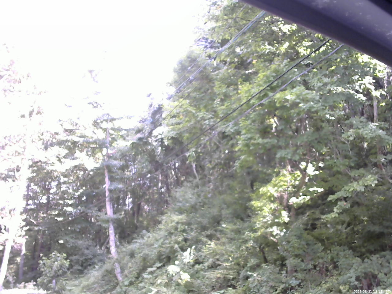 長野県菅平高原 ゆたか山荘 東側上空 2025/08/31 13:15