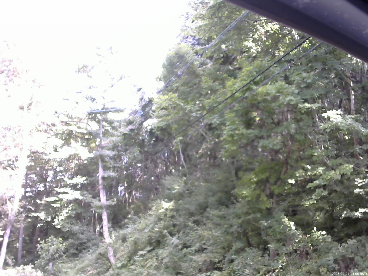長野県菅平高原 ゆたか山荘 東側上空 2025/09/01 14:00