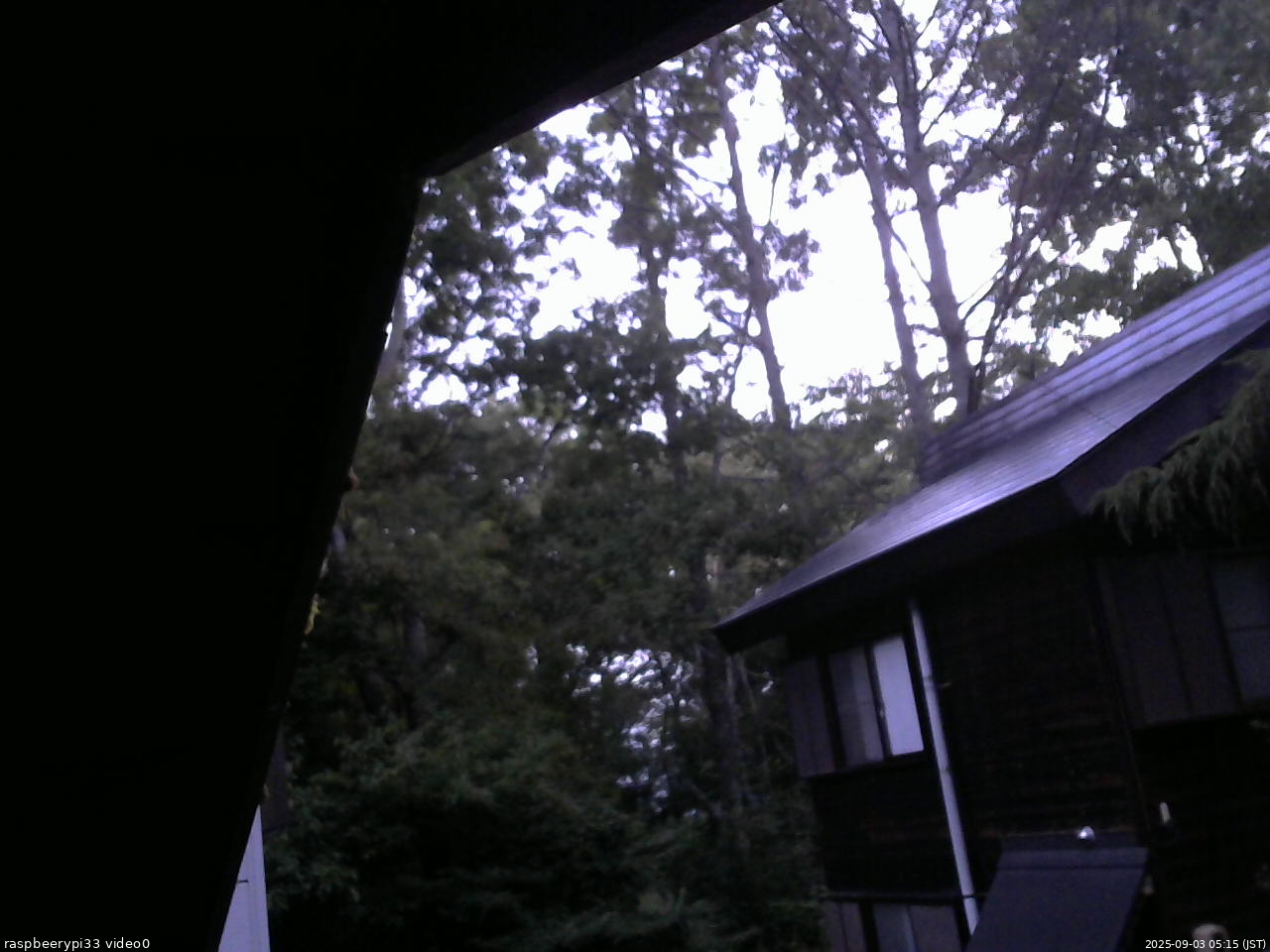 長野県菅平高原 ゆたか山荘 北側 2025/09/03 05:15