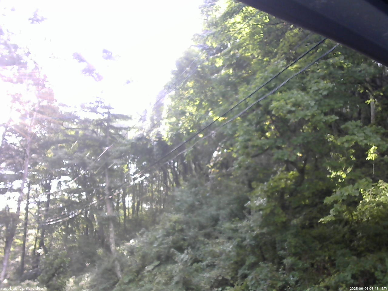 長野県菅平高原 ゆたか山荘 東側上空 2025/09/04 06:45