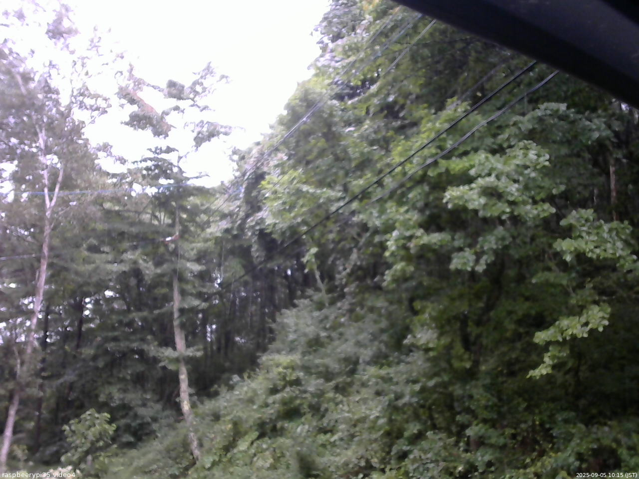 長野県菅平高原 ゆたか山荘 東側上空 2025/09/05 10:15