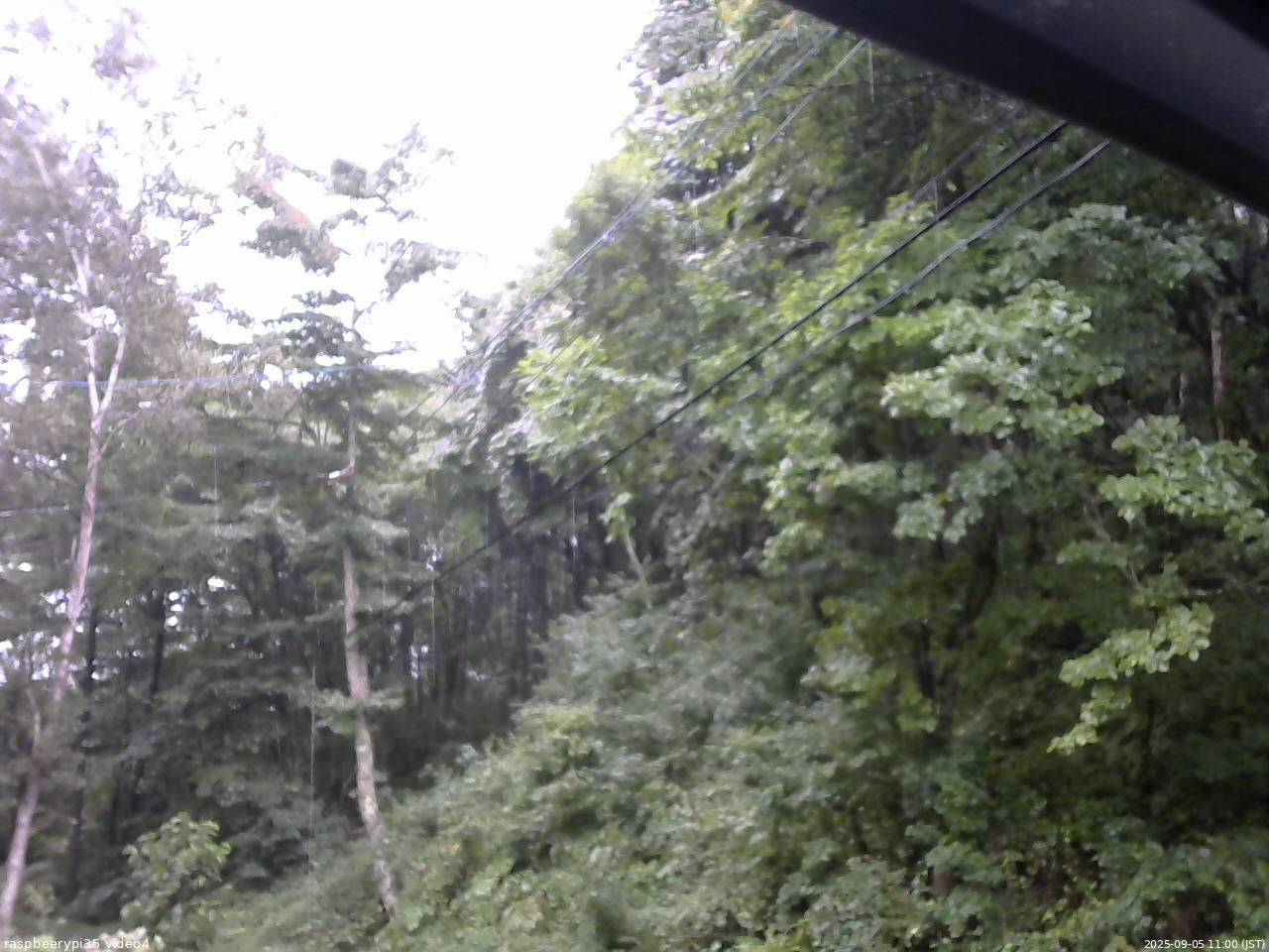 長野県菅平高原 ゆたか山荘 東側上空 2025/09/05 11:00
