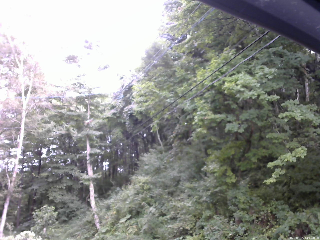 長野県菅平高原 ゆたか山荘 東側上空 2025/09/05 14:45