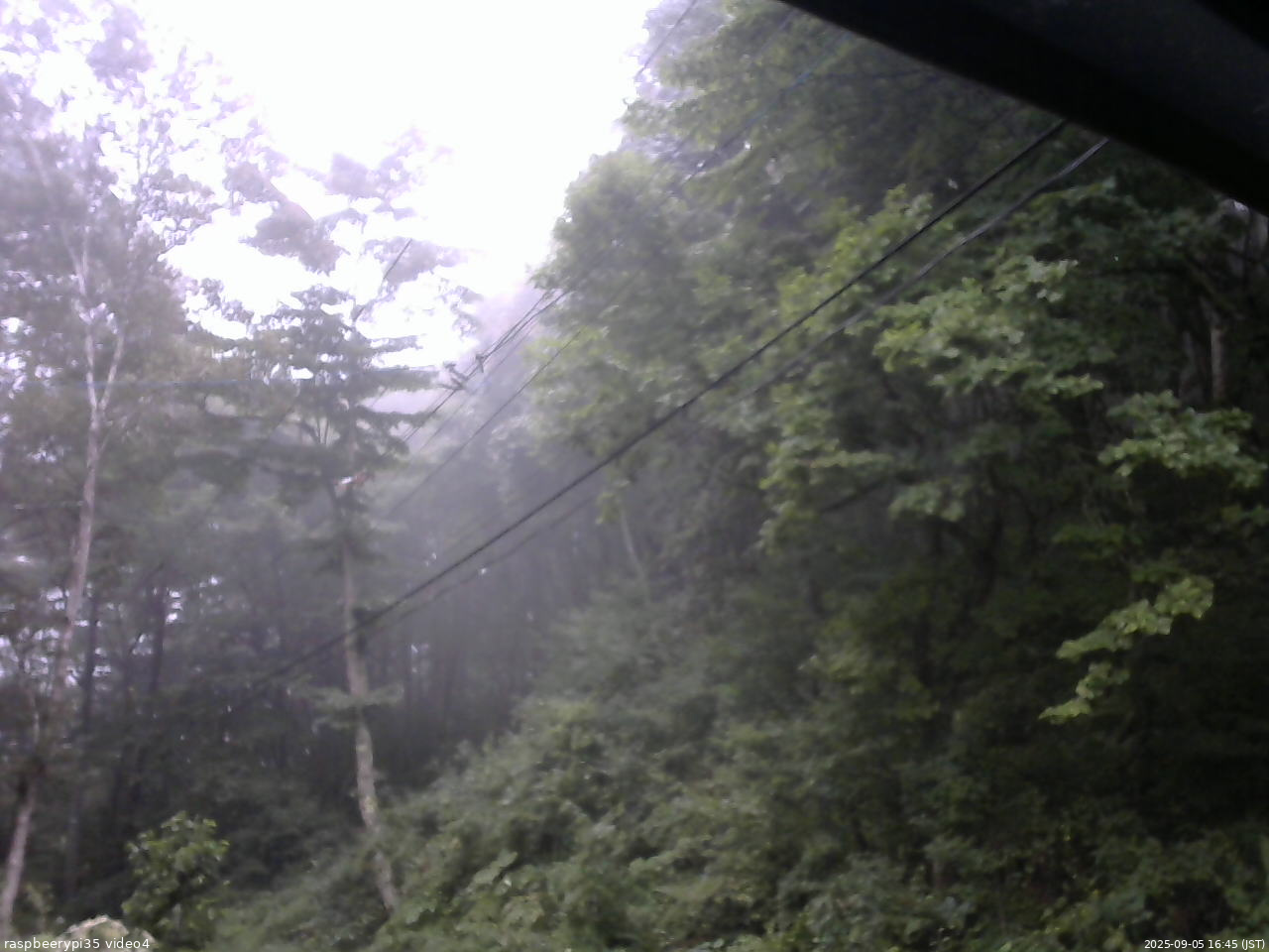 長野県菅平高原 ゆたか山荘 東側上空 2025/09/05 16:45