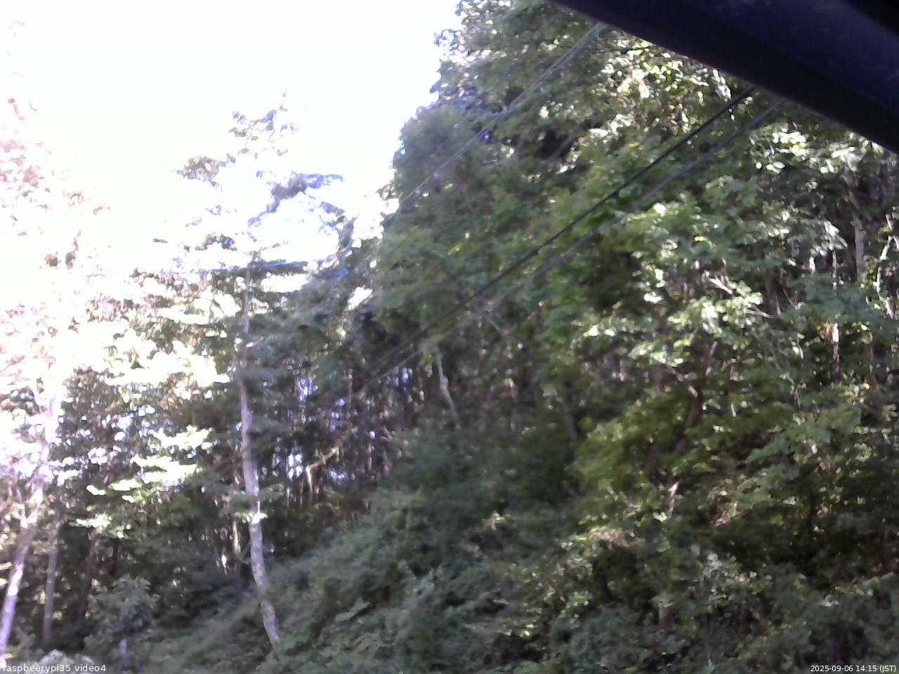 長野県菅平高原 ゆたか山荘 東側上空 2025/09/06 14:15