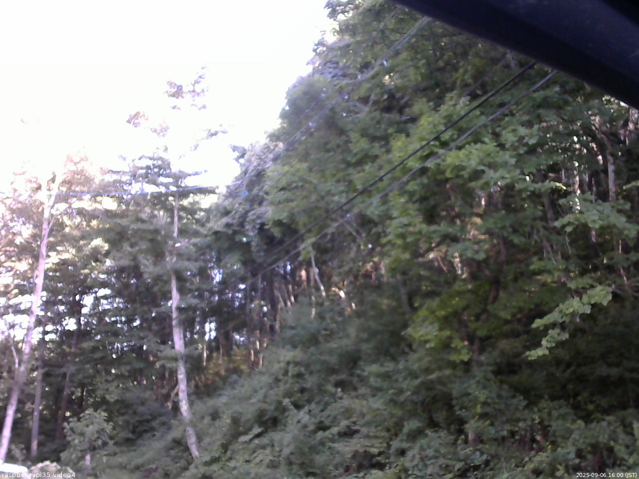 長野県菅平高原 ゆたか山荘 東側上空 2025/09/06 16:00