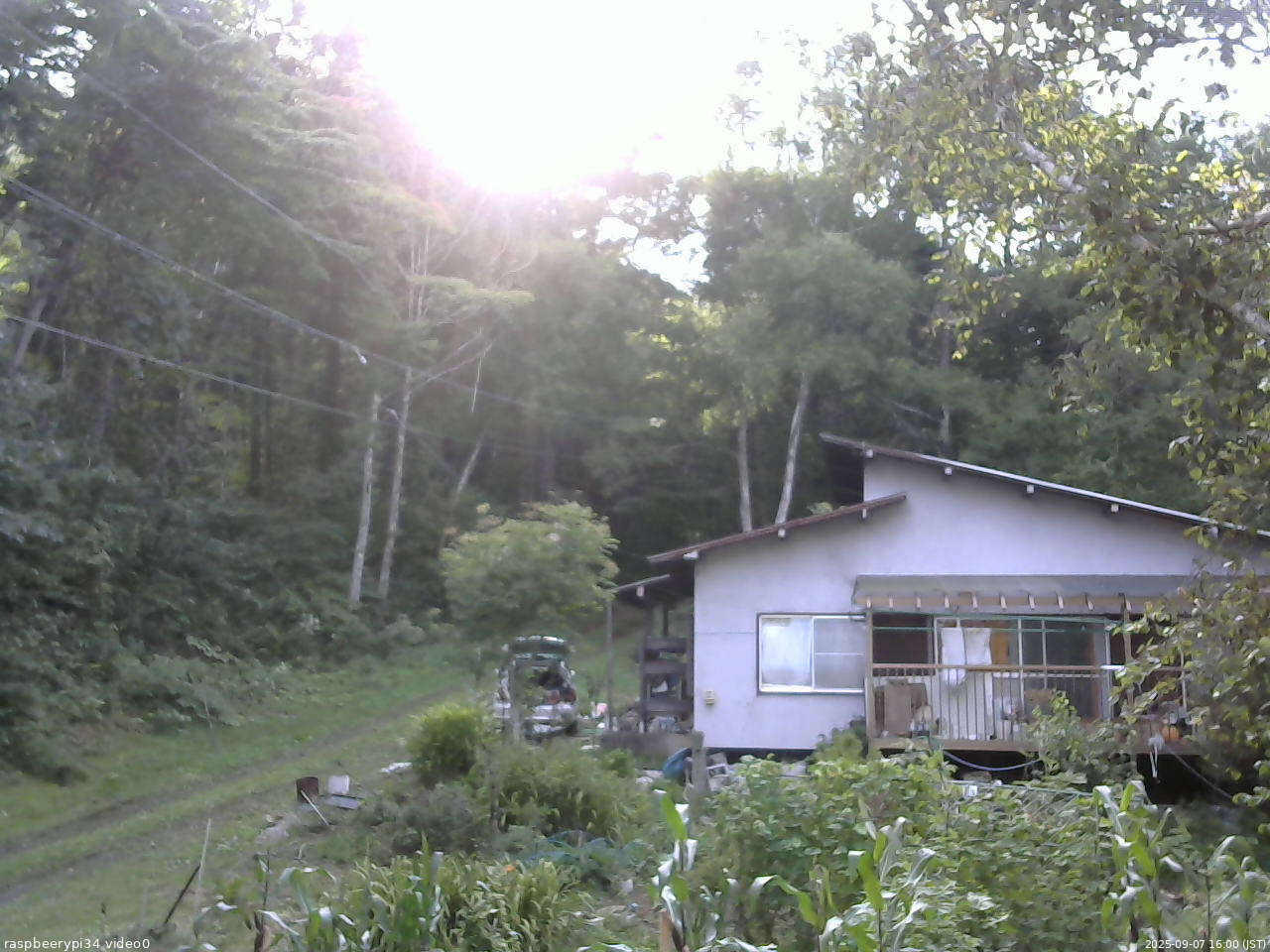 長野県菅平高原 ゆたか山荘 西側(坂上) 2025/09/07 16:00